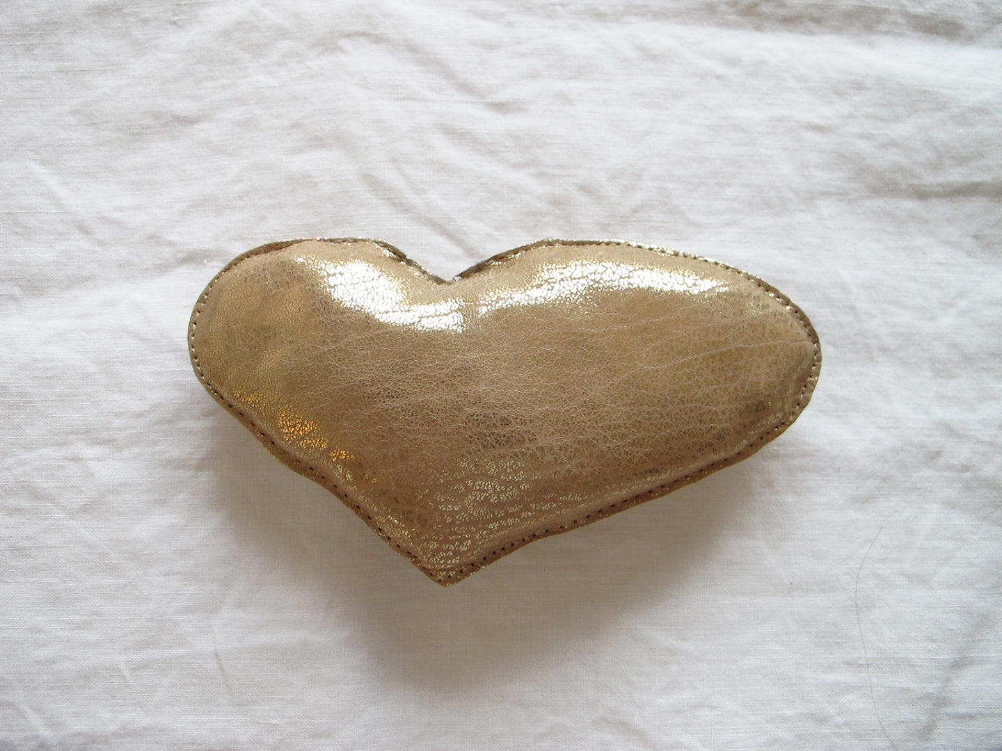 HEART in gold