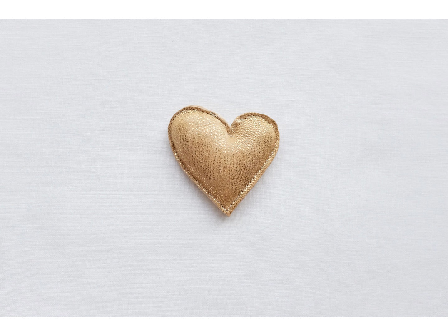HEART in gold, small
