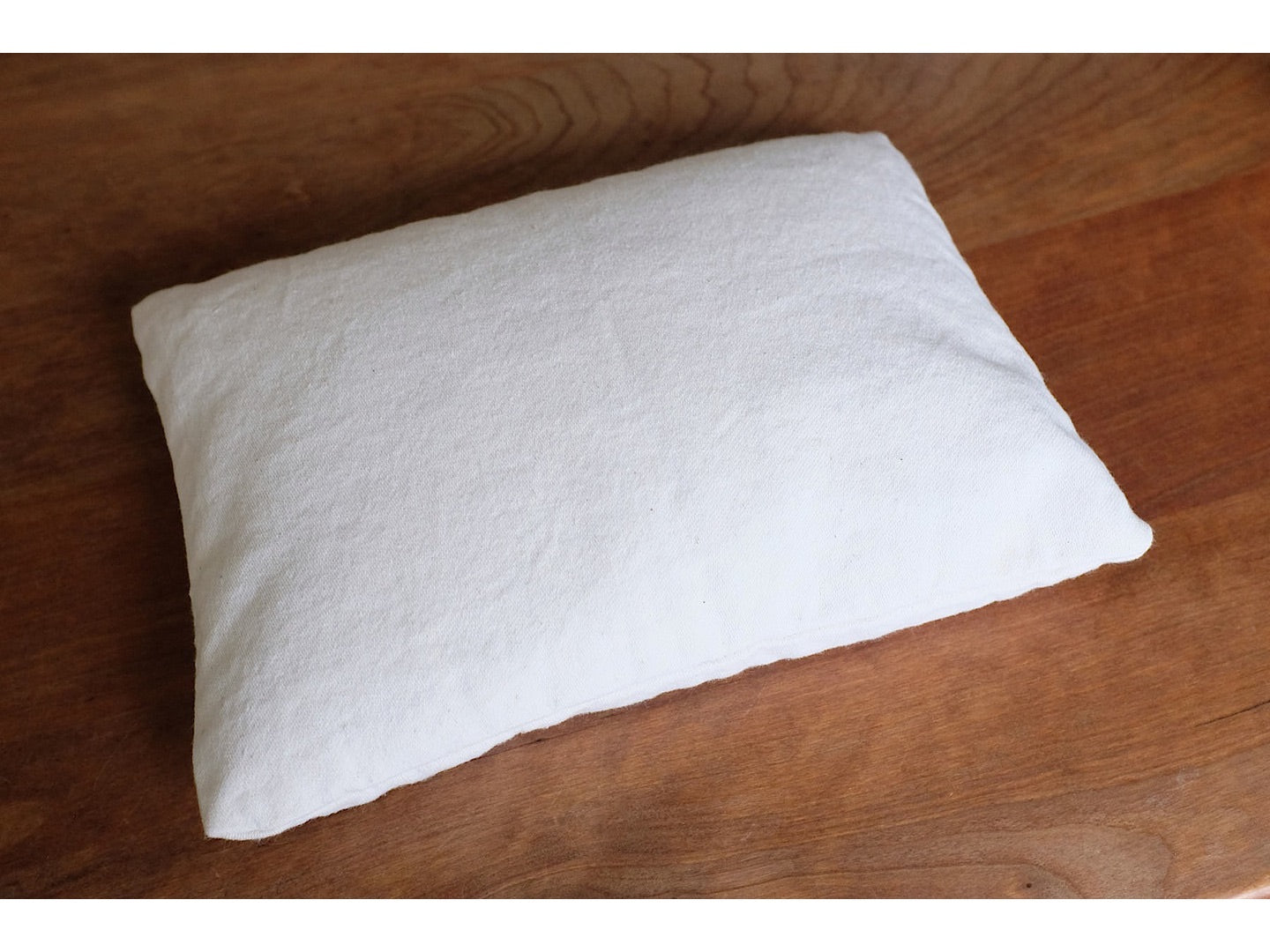 WARM/COOL PILLOW, cherry pit filling